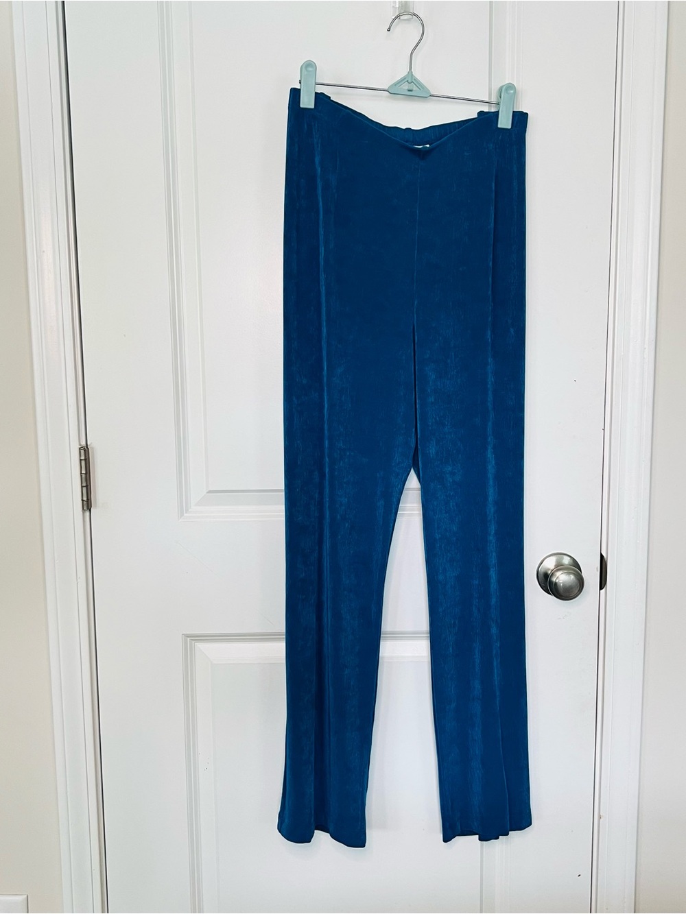 Chicos Travelers Straight Leg Pull On Pants Sz 3R US XL Teal Blue Slinky Knit